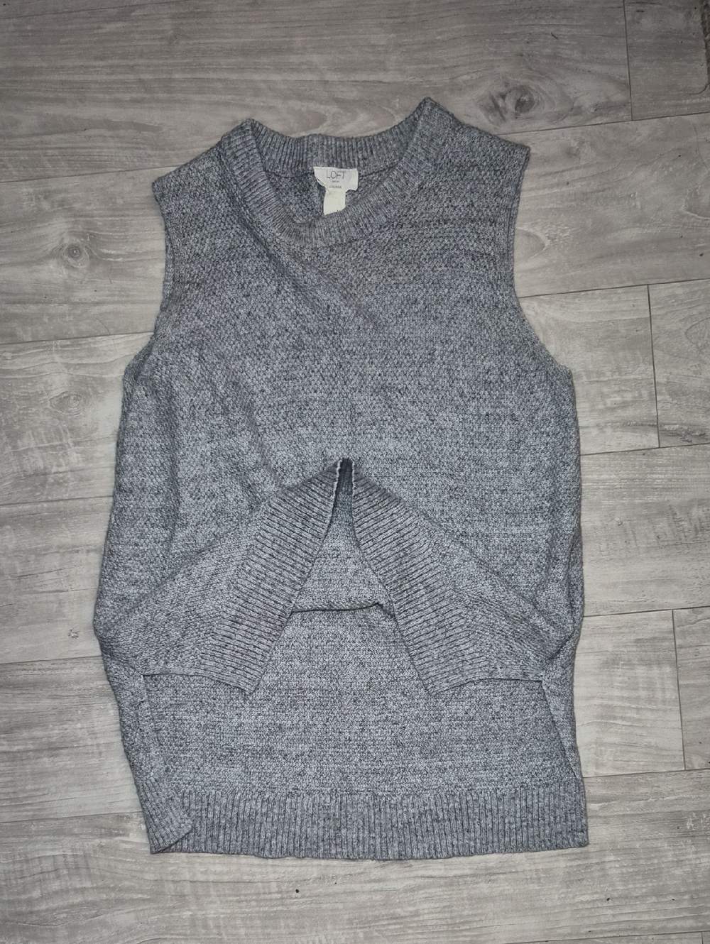 LOFT Heather Gray Sleeveless Knit Vest Large Comfy Flowy Tank Top